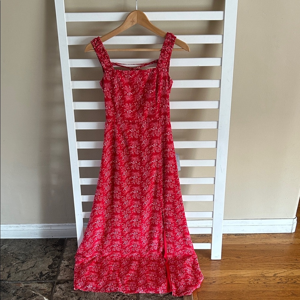 LULUS Back To Backless Floral Print Sleeveless Dress In Red Print Midi NWT Small